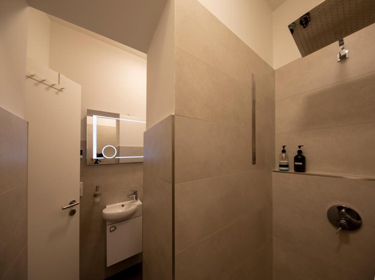 Jaybnb - Ps5 55 Zoll 4K Tv Gaming Apartment Dortmund Exterior photo